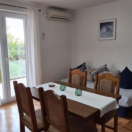 Apartmani Jelena Петрчане Экстерьер фото