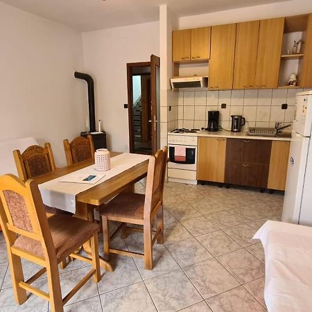Apartmani Jelena Петрчане Номер фото
