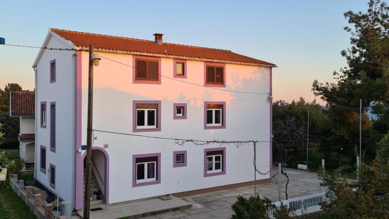 Apartmani Jelena Петрчане Экстерьер фото