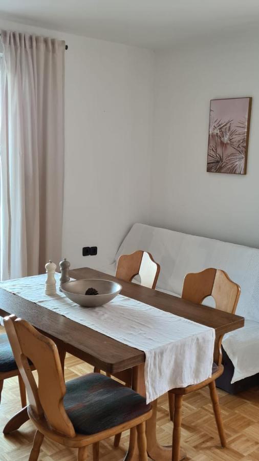 Apartmani Jelena Петрчане Экстерьер фото