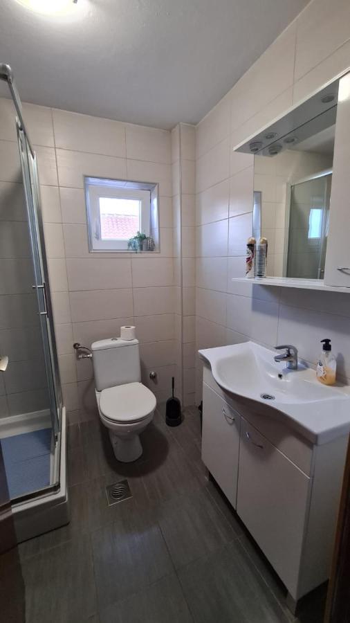 Apartmani Jelena Петрчане Экстерьер фото