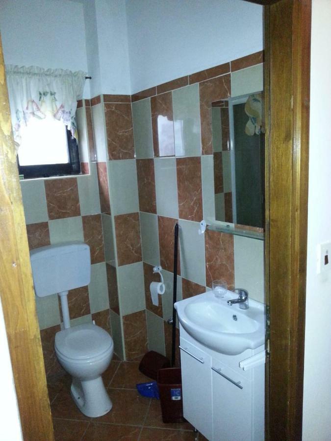 Apartmani Jelena Петрчане Экстерьер фото